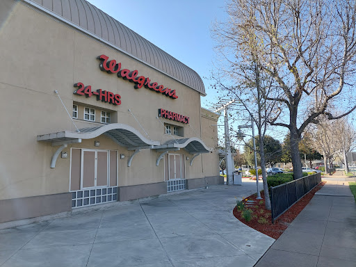 Drug Store «Walgreens», reviews and photos, 2600 Mowry Ave, Fremont, CA 94538, USA