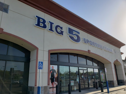 Sporting Goods Store «Big 5 Sporting Goods - Sacramento (Citrus Height)», reviews and photos, 7833 Greenback Ln, Citrus Heights, CA 95610, USA