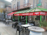 Atmosphère du Restaurant Le BAYONNAIS à Saint-Sauveur-de-Montagut - n°1