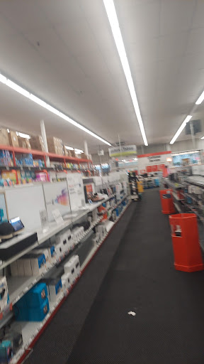 Office Supply Store «Staples», reviews and photos, 757 Gallivan Blvd, Dorchester, MA 02122, USA