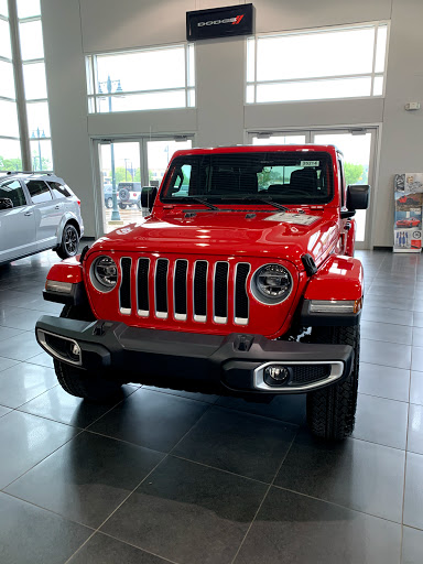 Jeep Dealer «Fields Chrysler Jeep Dodge RAM Glenview», reviews and photos, 2800 Patriot Blvd, Glenview, IL 60026, USA