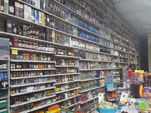 Liquor Store «Gratiot Liquor», reviews and photos, 36640 S Gratiot Ave, Charter Twp of Clinton, MI 48035, USA