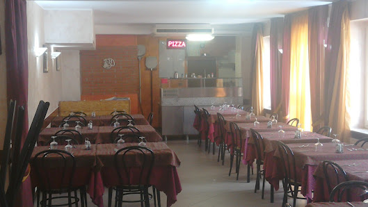 Ristorante Pizzeria Vecchio Ponte Via Porticone, 7, 27040 Arena Po PV, Italia