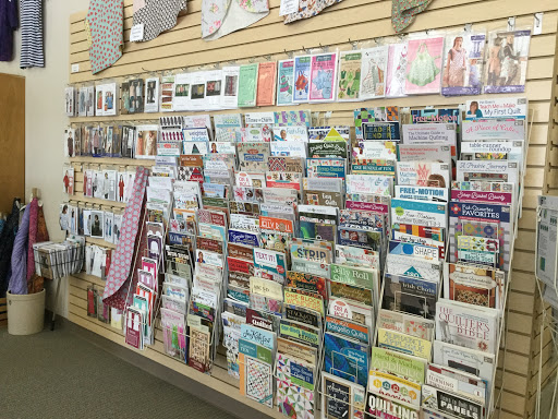 Fabric Store «Prairie Point Quilt & Fabric Shop», reviews and photos, 11950 Shawnee Mission Pkwy, Shawnee, KS 66216, USA