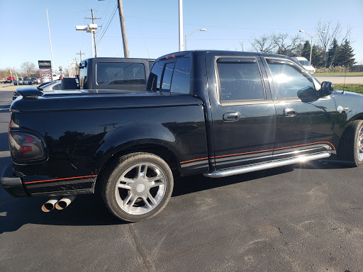 Car Dealer «Baltria Vintage Auto Gallery», reviews and photos, 4200 E Main St, St Charles, IL 60174, USA