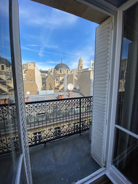 Agence immobilière - Limmobleu chassseur d'appartement - Paris Paris