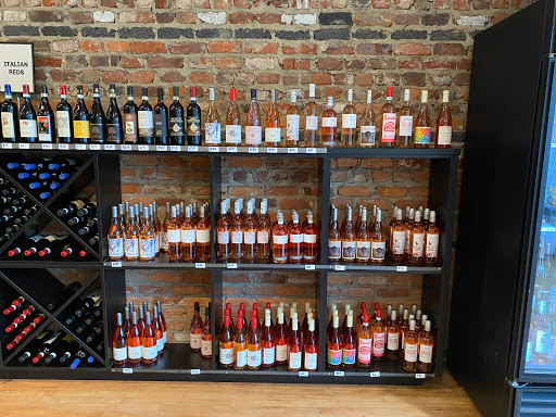 Wine Store «Barrel Thief Wine Shop and Cafe», reviews and photos, 5805 Patterson Ave, Richmond, VA 23226, USA