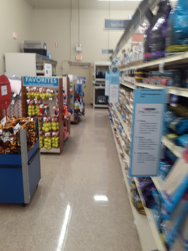 Pet Supply Store «PetSmart», reviews and photos, 248 Westminster Dr, Carlisle, PA 17013, USA