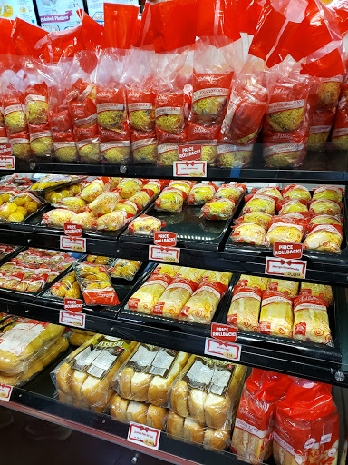 Shopping Mall «Vallejo Plaza Shopping Center», reviews and photos, 3325 Sonoma Blvd, Vallejo, CA 94590, USA