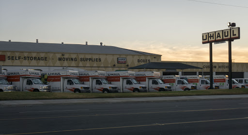 Truck Rental Agency «U-Haul Moving & Storage at Foothill Blvd», reviews and photos, 16823 E Foothill Blvd, Fontana, CA 92335, USA