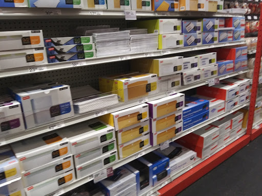 Office Supply Store «Staples», reviews and photos, 757 Gallivan Blvd, Dorchester, MA 02122, USA