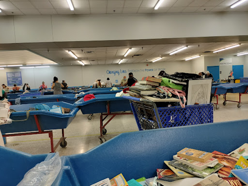 Donations Center «Goodwill», reviews and photos