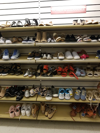 Department Store «Marshalls», reviews and photos, 2240 Bridgepointe Pkwy, San Mateo, CA 94404, USA