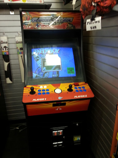 Music Store «Newbury Comics», reviews and photos, 859 Boston Providence Hwy, Norwood, MA 02062, USA