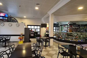 Restaurante Bar Manjar Central image