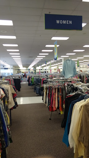 Thrift Store «Deseret Industries Thrift Store», reviews and photos, 158 E Pages Ln, Centerville, UT 84014, USA
