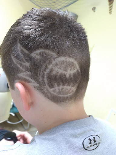 Barber Shop «Diversified Cuts Barbershop», reviews and photos, 16 Baltimore St, Hanover, PA 17331, USA