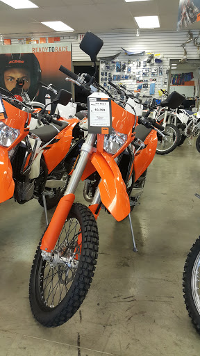 Motorcycle Dealer «Wheelsports Inc», reviews and photos, 7959 E Main St, Reynoldsburg, OH 43068, USA