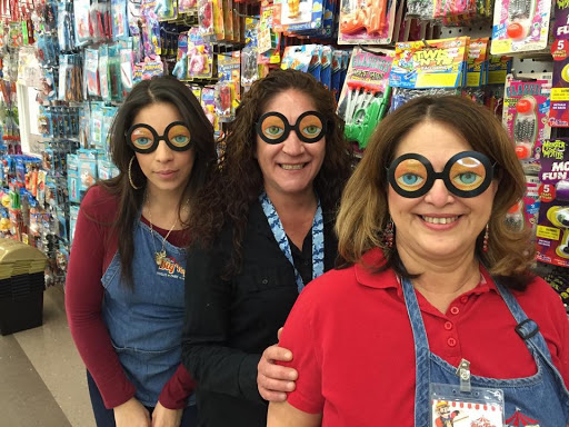 Party Store «Under the Big Top Party Store», reviews and photos, 5121 College Oak Dr, Sacramento, CA 95841, USA