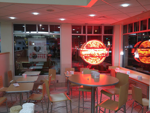 Bakery «Krispy Kreme Doughnuts», reviews and photos, 208 W 14 Mile Rd, Troy, MI 48083, USA