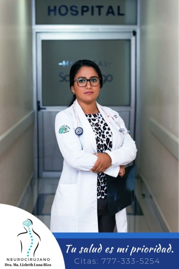 Dra. Lizbeth Luna Rizo, Neurocirujano
