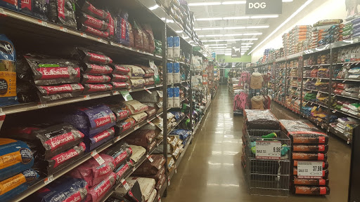 Pet Supply Store «Pet Supplies Plus», reviews and photos, 6675 Grand Ave, Gurnee, IL 60031, USA