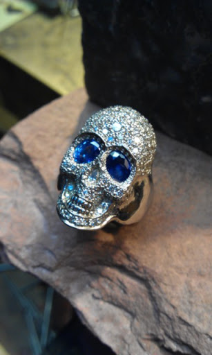 Diamond Buyer «Millers International Diamond Cutters & Jewelers», reviews and photos, 11112 NE Halsey St c, Portland, OR 97220, USA