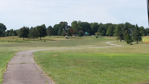 Golf Course «Flatbush Golf Course», reviews and photos, 940 Littlestown Rd, Littlestown, PA 17340, USA