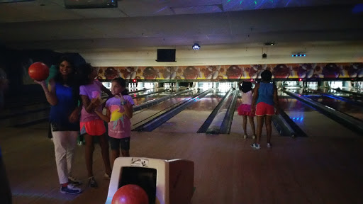 Bowling Alley «Stelton Lanes», reviews and photos, 1665 Stelton Rd #1, Piscataway Township, NJ 08854, USA