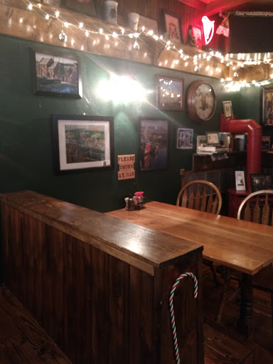 Irish Pub «The Snug», reviews and photos, 308 W Bayfield St, Washburn, WI 54891, USA