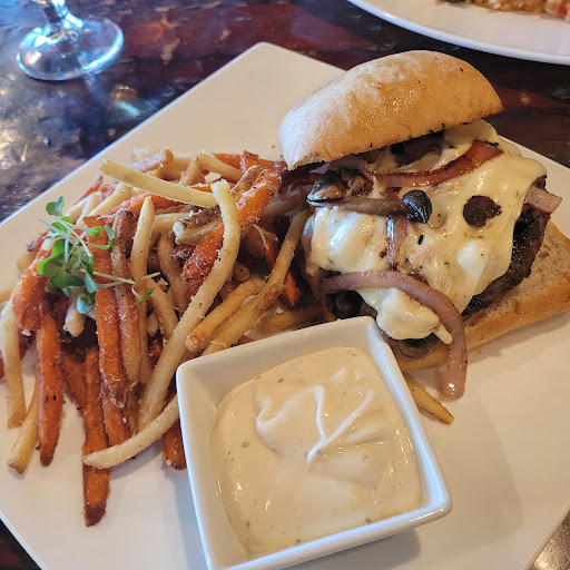 Bistro «House Wine & Bistro», reviews and photos, 1117 U.S. 83 Business, McAllen, TX 78501, USA