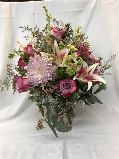 Florist «Crystals Flowers & Gifts», reviews and photos, 17314 Pacific Ave S, Spanaway, WA 98387, USA