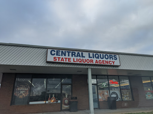 Liquor Store «Central Liquors», reviews and photos, 9914 Colerain Ave, Cincinnati, OH 45251, USA