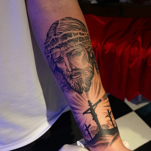 ALEXIS VARGAS Tattoo Artist Cartagena