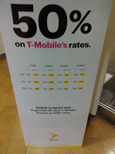 Cell Phone Store «Sprint Store», reviews and photos, 625 Black Lake Blvd SW #233, Olympia, WA 98502, USA