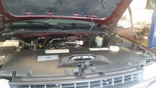 Auto Repair Shop «Affordable Auto Repair», reviews and photos, 121 Lake Carroll Blvd # B, Carrollton, GA 30117, USA