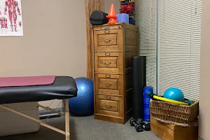 HealthWest Physical Therapy image