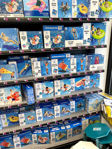 Variety Store «Five Below», reviews and photos, 199 Plain St, Lowell, MA 01852, USA