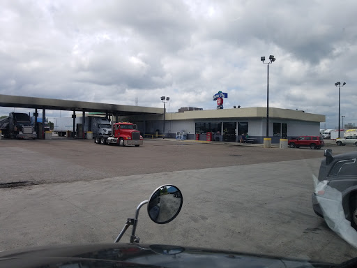 Truck Stop «Queen City Truck Stop», reviews and photos
