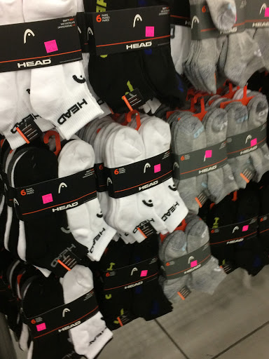 Thrift Store «Goodwill», reviews and photos, 1267 NW 40th Ave, Lauderhill, FL 33313, USA