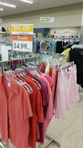 Donations Center «Goodwill Donation Center», reviews and photos