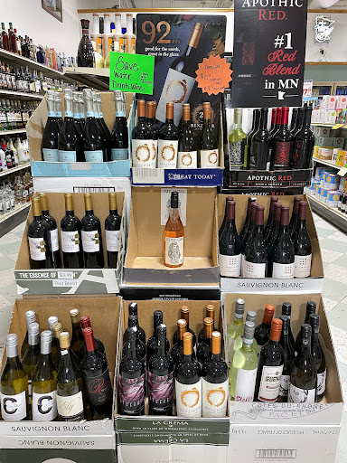 Liquor Store «Short Stop Wine & Spirits», reviews and photos, 2190 Eagle Creek Ln # F, St Paul, MN 55129, USA