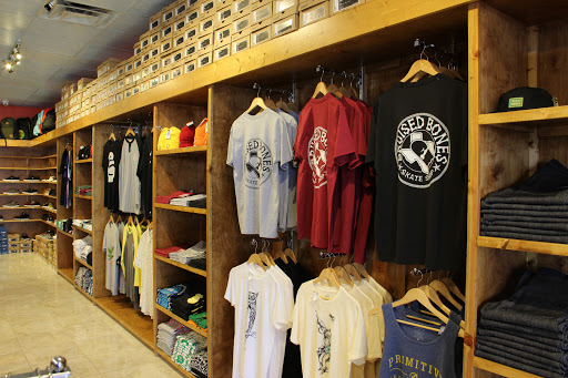 Skate Shop «Bruised Bones Skate Shop», reviews and photos, 9822 Potranco Rd #116, San Antonio, TX 78251, USA