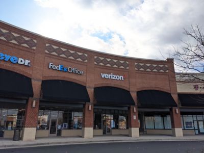 Cell Phone Store «Verizon», reviews and photos, 22000 Dulles Retail Plaza #172, Dulles, VA 20166, USA