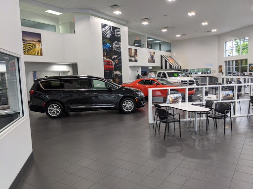 Jeep Dealer «Hilton Head Chrysler Jeep Dodge Ram Fiat», reviews and photos, 265 Drivers Way, Hardeeville, SC 29927, USA