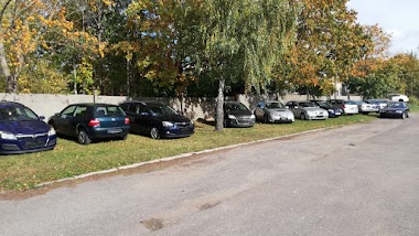 Auto Ks, Auto Un Piekabju Tirdzniecība, Noma