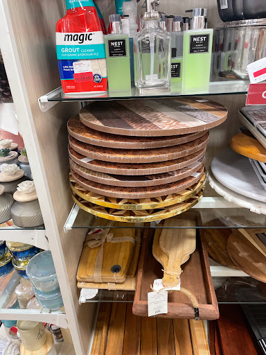 Home Goods Store «HomeGoods», reviews and photos, 7350 NE Butler St, Hillsboro, OR 97124, USA