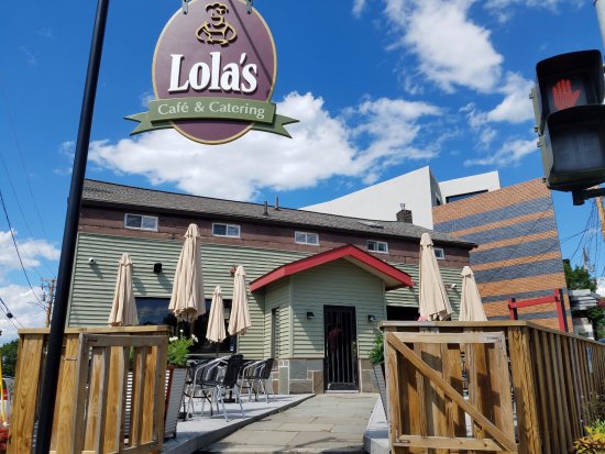 Lola's Cafe 12561