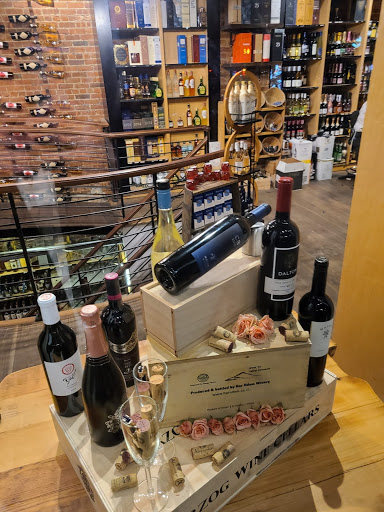 Wine Store «The Wine Cave - Kosher Wine & Spirits», reviews and photos, 888 Bedford Ave, Brooklyn, NY 11205, USA