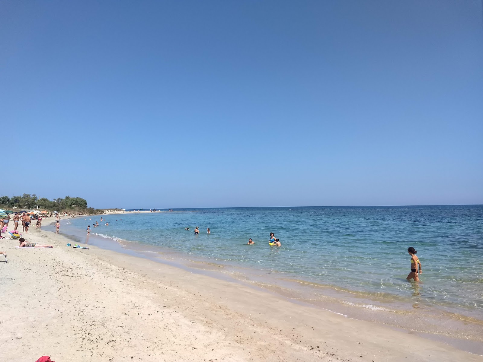 Photo de Chianca beach avec sable fin et lumineux de surface